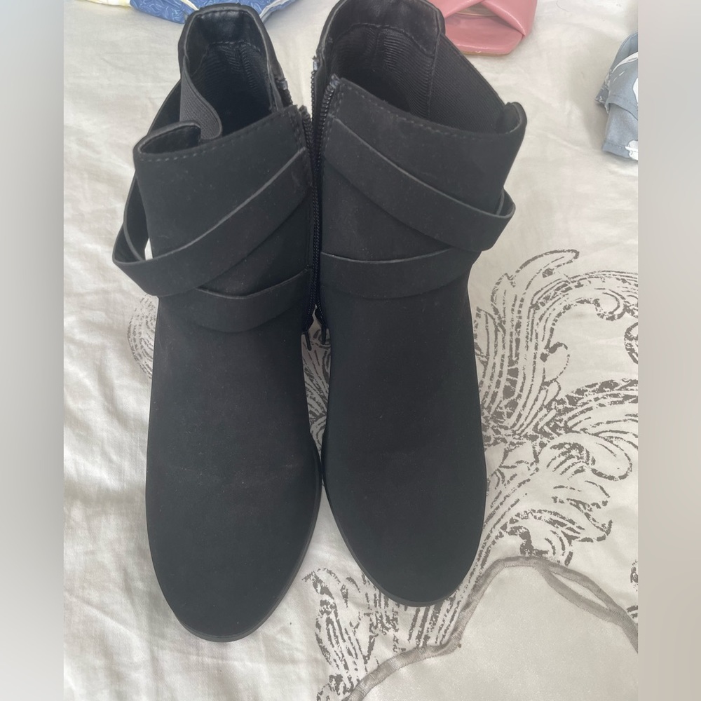 Boutique bootie